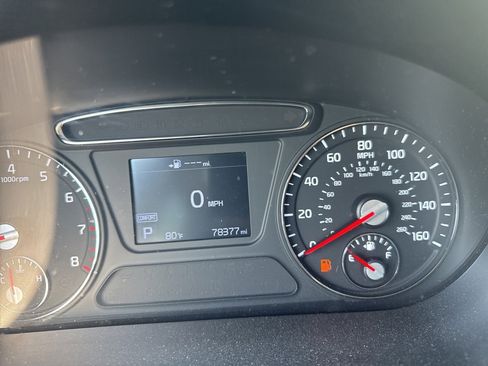 Used 2020 Kia Sorento S image 14