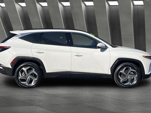 Used 2024 Hyundai Tucson Limited image 3