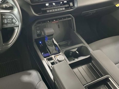 New 2026 Toyota Tundra SR5 AWD/4WD image 15