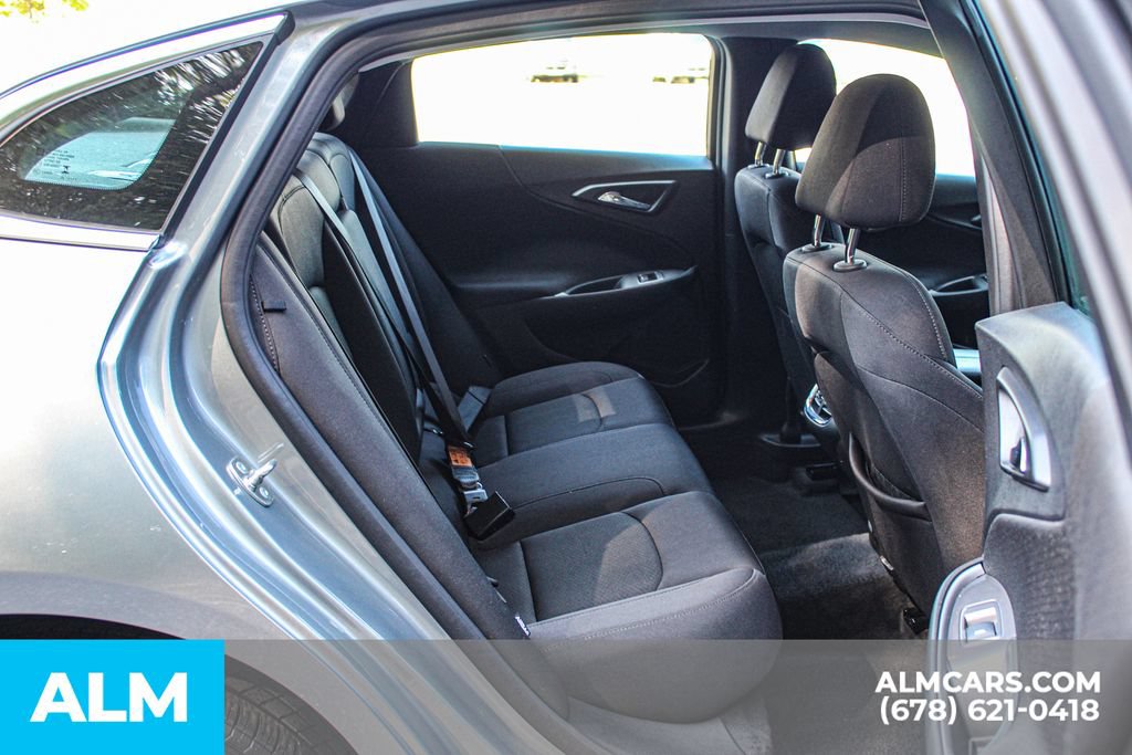 Used 2025 Chevrolet Malibu LT FWD image 18