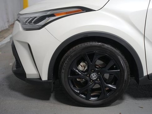 Certified 2021 Toyota C-HR Nightshade image 5