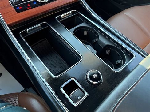 Used 2023 Lincoln Aviator Reserve image 18