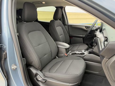 Certified 2026 Ford Escape Active image 31