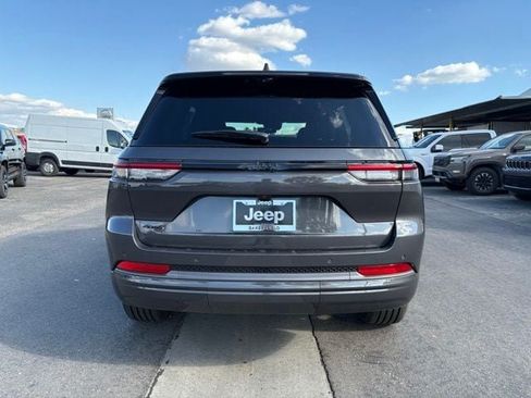 New 2026 Jeep Grand Cherokee Limited AWD/4WD image 6