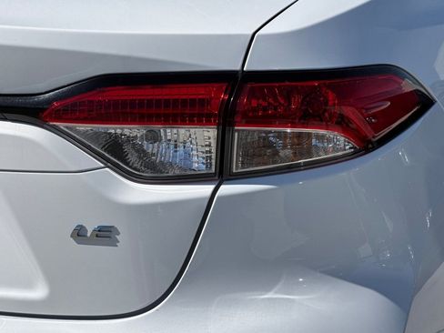 Used 2023 Toyota Corolla LE image 11