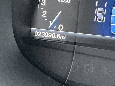 Used 2016 Ford Edge Titanium w/ Equipment Group 302A image 32