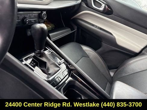 Used 2022 Jeep Compass Limited image 12