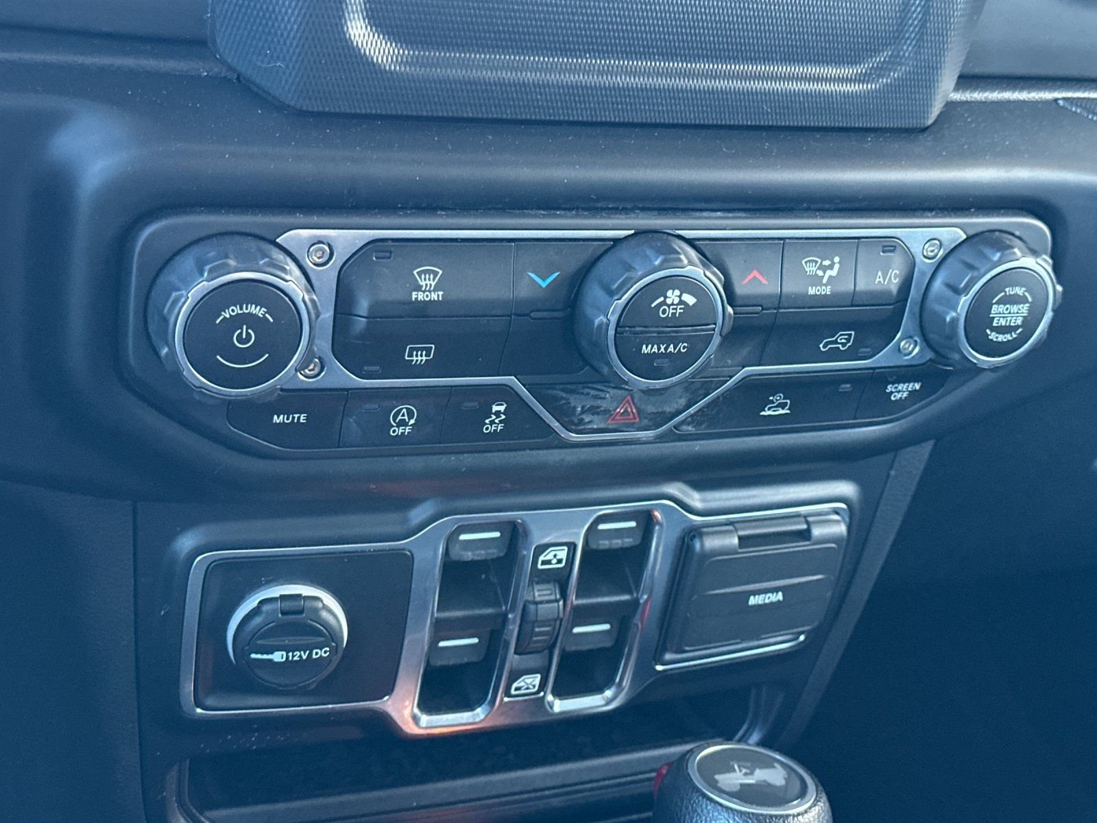 Used 2022 Jeep Wrangler Unlimited Sport AWD/4WD image 41