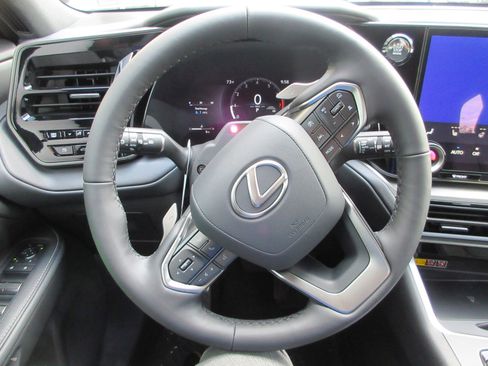 New 2025 Lexus TX 350 AWD image 30