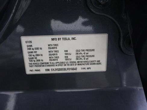 Used 2020 Tesla Model Y Long Range image 57