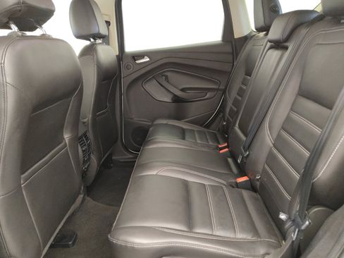 Used 2017 Ford Escape Titanium FWD image 18