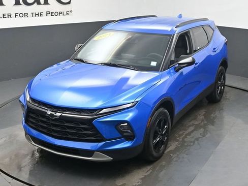 Used 2024 Chevrolet Blazer LT w/ Convenience Package FWD image 44