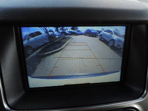 Used 2019 Chevrolet Suburban Premier image 26