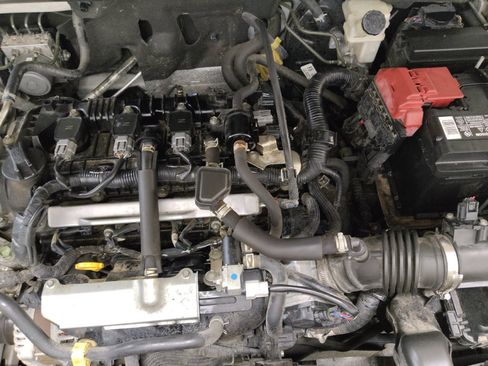 Used 2020 Nissan Kicks S FWD image 30