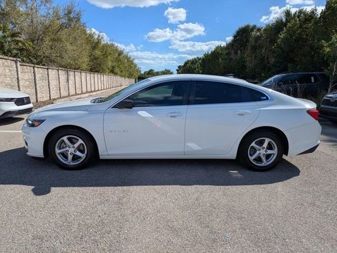 Used 2018 Chevrolet Malibu LS image 5