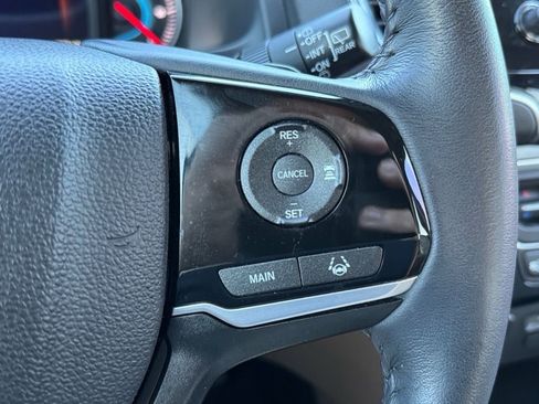 Used 2022 Honda Pilot Touring image 19