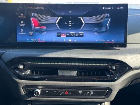 Certified 2025 BMW 230i xDrive Coupe w/ Premium Package image 19