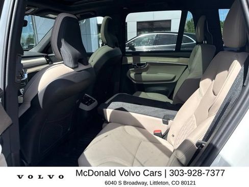 Used 2026 Volvo XC90 B6 Plus w/ Protection Package Premier AWD/4WD image 17