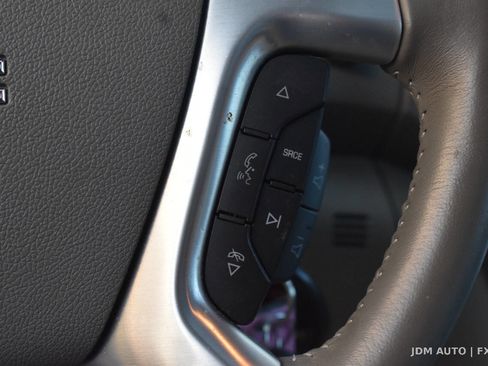 Used 2017 GMC Acadia Limited SLT image 23