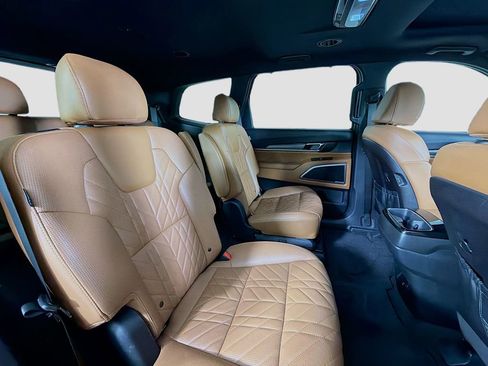 Used 2025 Kia Telluride EX X-Line image 31