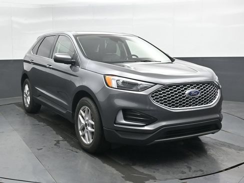 Used 2024 Ford Edge SEL AWD/4WD image 4