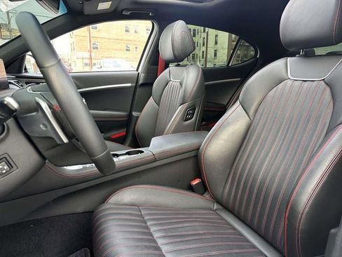 Used 2023 Genesis G70 3.3T w/ Sport Advanced Package image 19