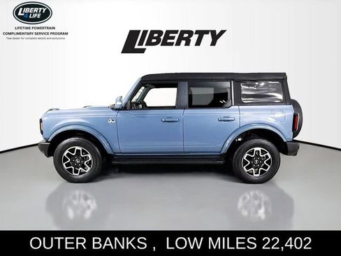 Used 2023 Ford Bronco Outer Banks image 4