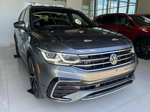 Used 2022 Volkswagen Tiguan SEL R-Line AWD/4WD image 5