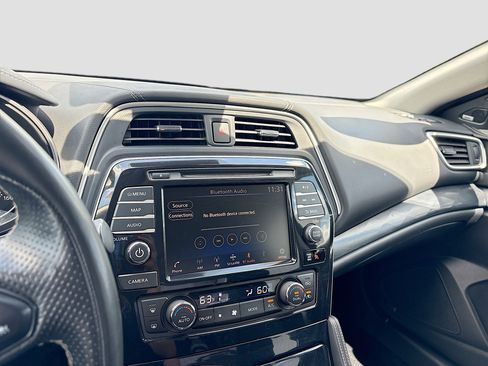 Used 2019 Nissan Maxima Platinum w/ Illumination Package FWD image 15