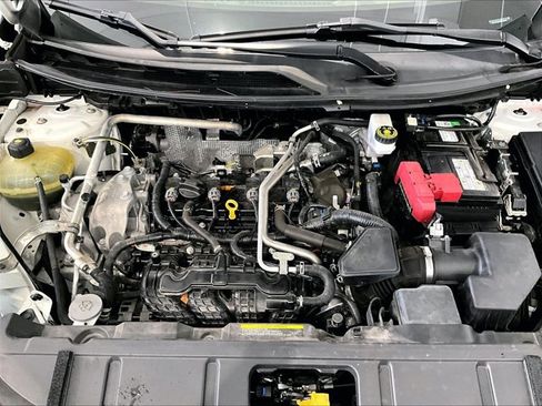 Used 2021 Nissan Rogue SV FWD image 11