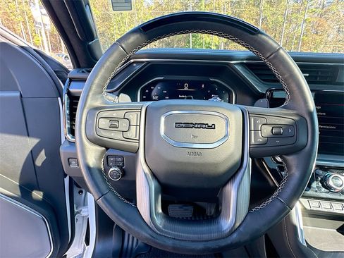 Used 2024 GMC Sierra 1500 Denali Ultimate image 18