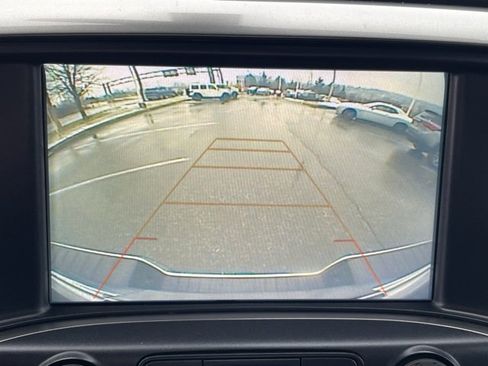 Used 2018 Chevrolet Silverado 1500 LT w/ Redline Edition image 6