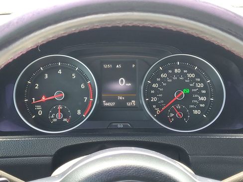 Used 2015 Volkswagen GTI SE FWD image 13