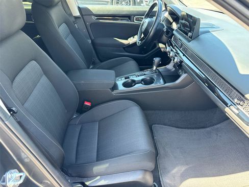 Used 2022 Honda Civic EX image 15