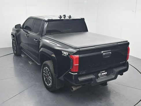 Used 2025 Toyota Tacoma TRD Sport w/ TRD Sport Upgrade Package AWD/4WD image 64