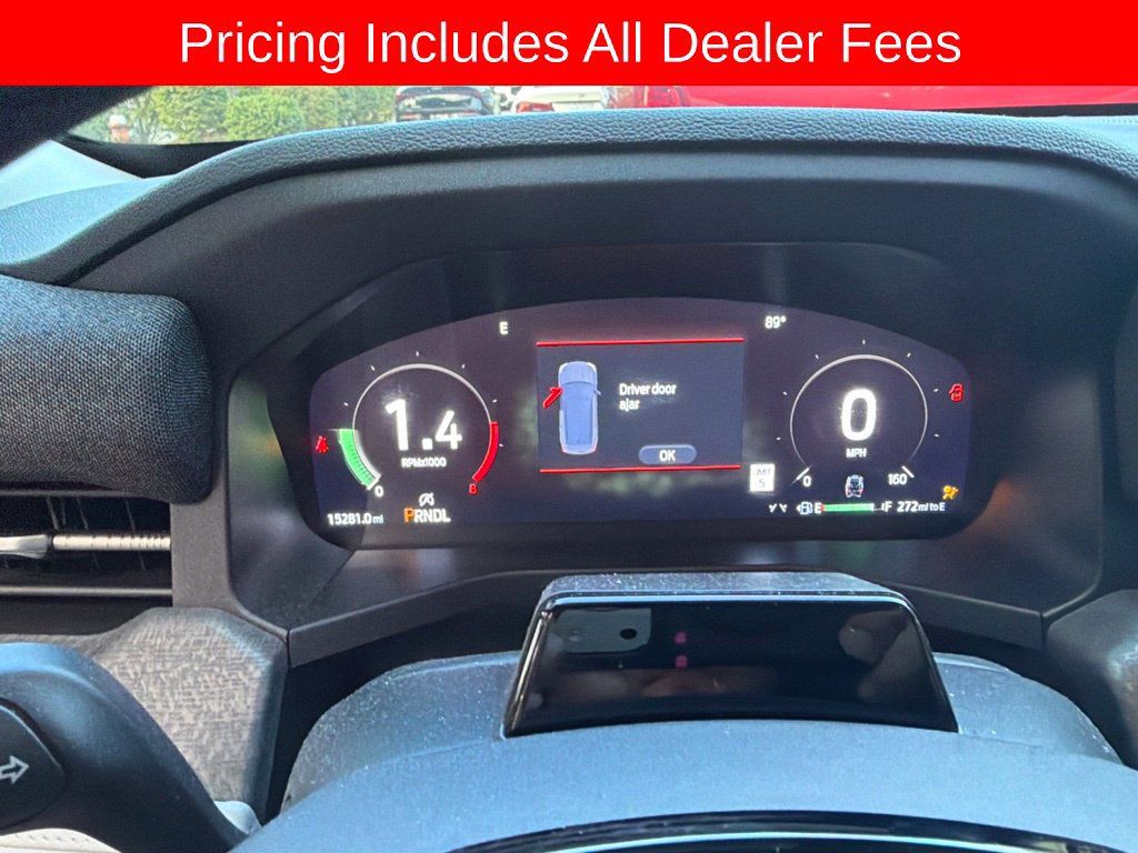 Used 2025 Ford Explorer Platinum w/ Ultimate Package AWD/4WD image 5