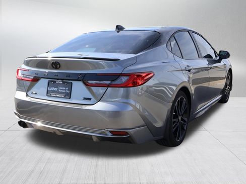 Used 2025 Toyota Camry XSE image 7