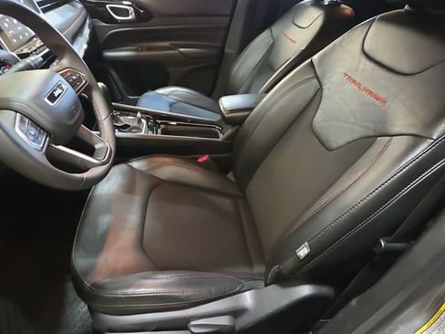 Used 2023 Jeep Compass Trailhawk image 19