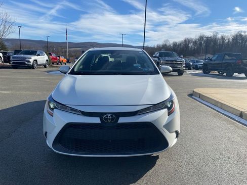 Used 2020 Toyota Corolla LE image 6