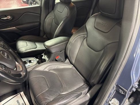 Certified 2021 Jeep Cherokee Limited w/ Elite Package image 15