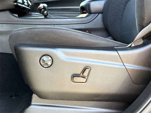 Used 2023 Dodge Durango GT image 26