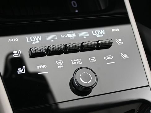 Certified 2026 Porsche Cayenne S image 14