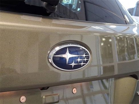 Used 2018 Subaru Outback 3.6R Touring image 32