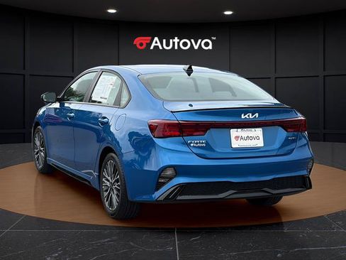 Used 2023 Kia Forte GT-Line FWD image 3