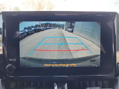 Used 2023 Toyota Corolla LE FWD image 17