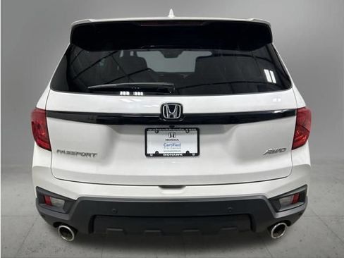Certified 2024 Honda Passport EX-L image 5