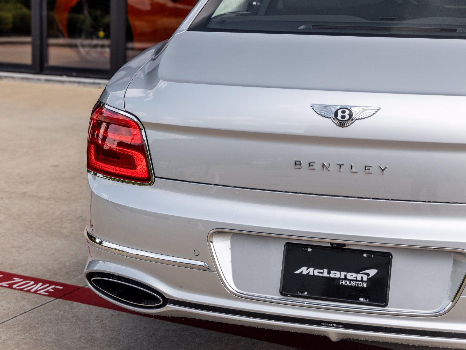 Used 2026 Bentley Flying Spur V8 AWD/4WD image 11