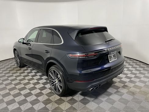 Used 2022 Porsche Cayenne S image 3