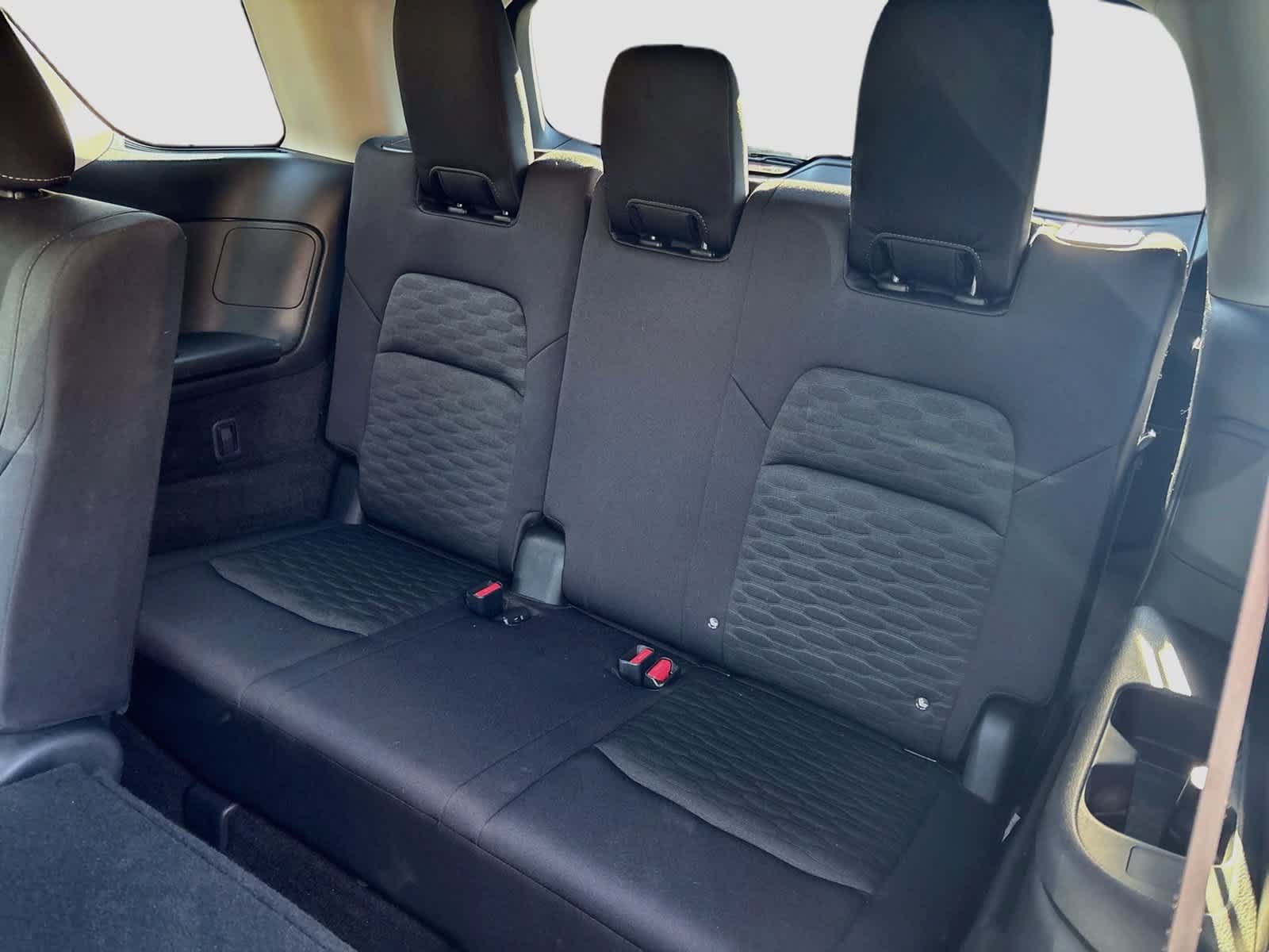 Used 2023 Nissan Pathfinder S FWD image 24