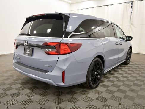 Certified 2025 Honda Odyssey Sport-L image 8